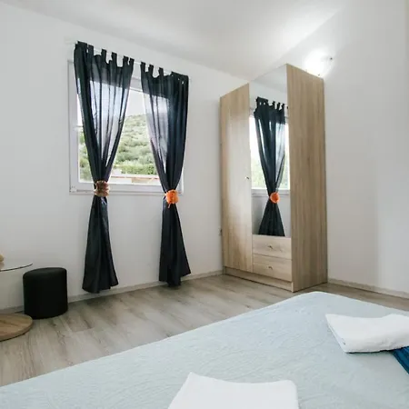 Apartment Tomislav Trogir